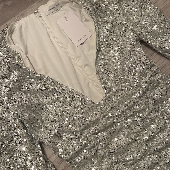 NWT Lovers and Friends Ginger Mini Dress in Silver XS - Picture 3 of 4
